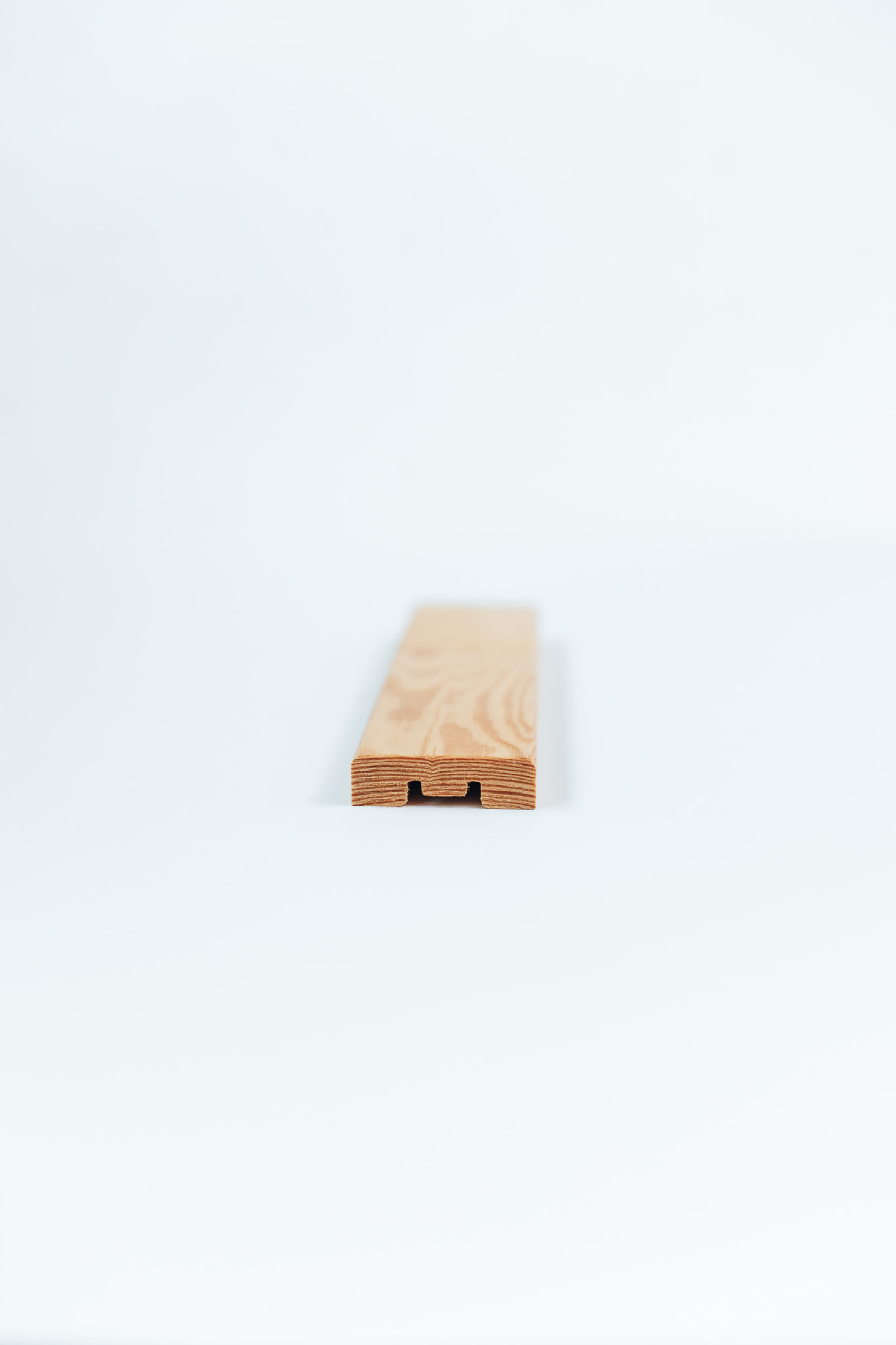 Katteliist 15x42